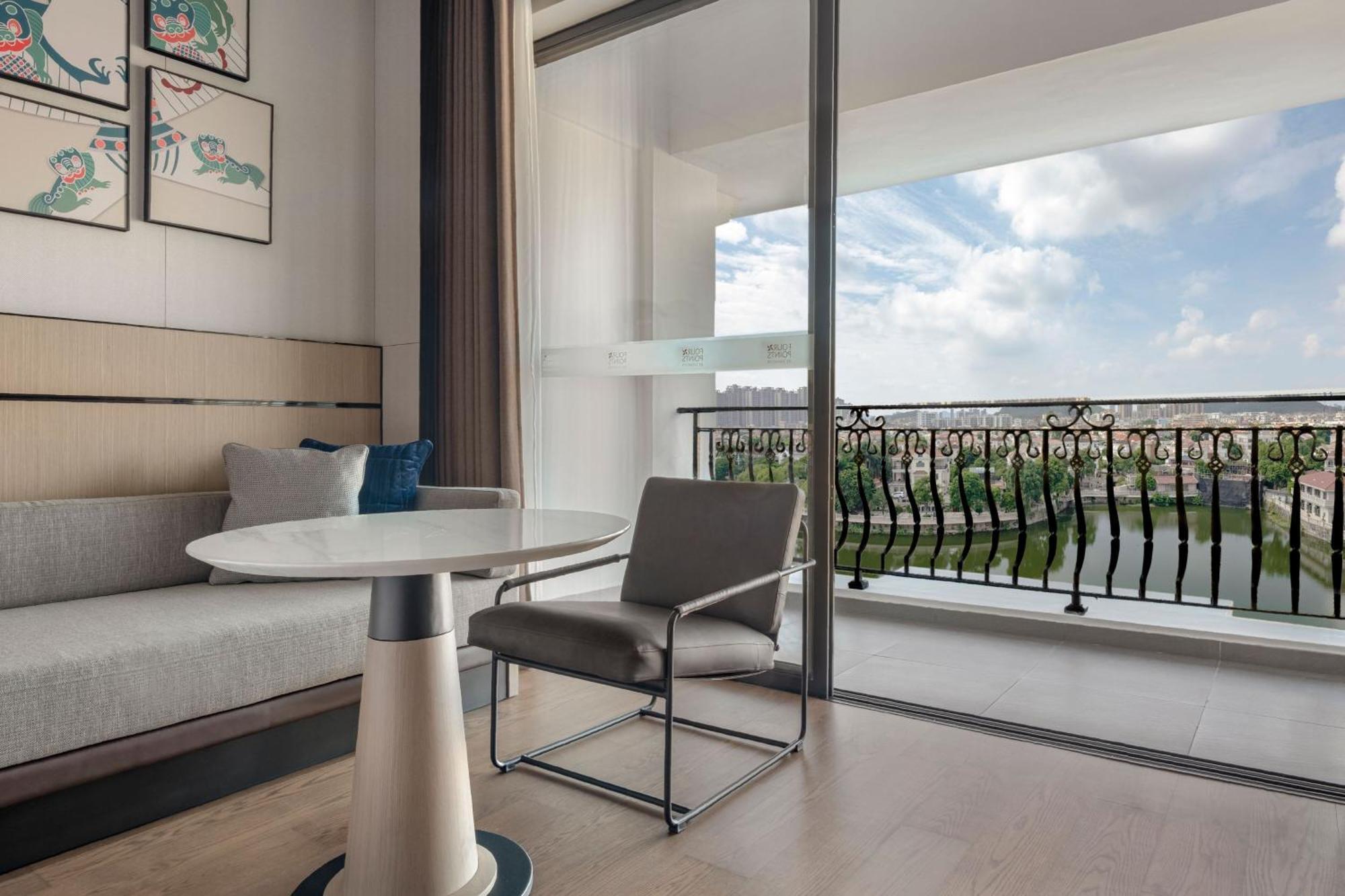 Four Points By Sheraton Yangjiang City Center Bagian luar foto