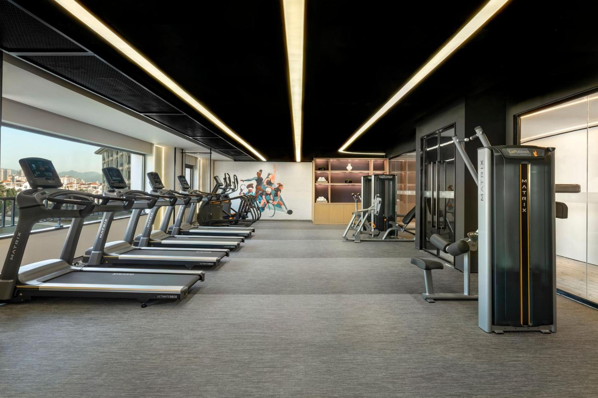 Four Points By Sheraton Yangjiang City Center Bagian luar foto