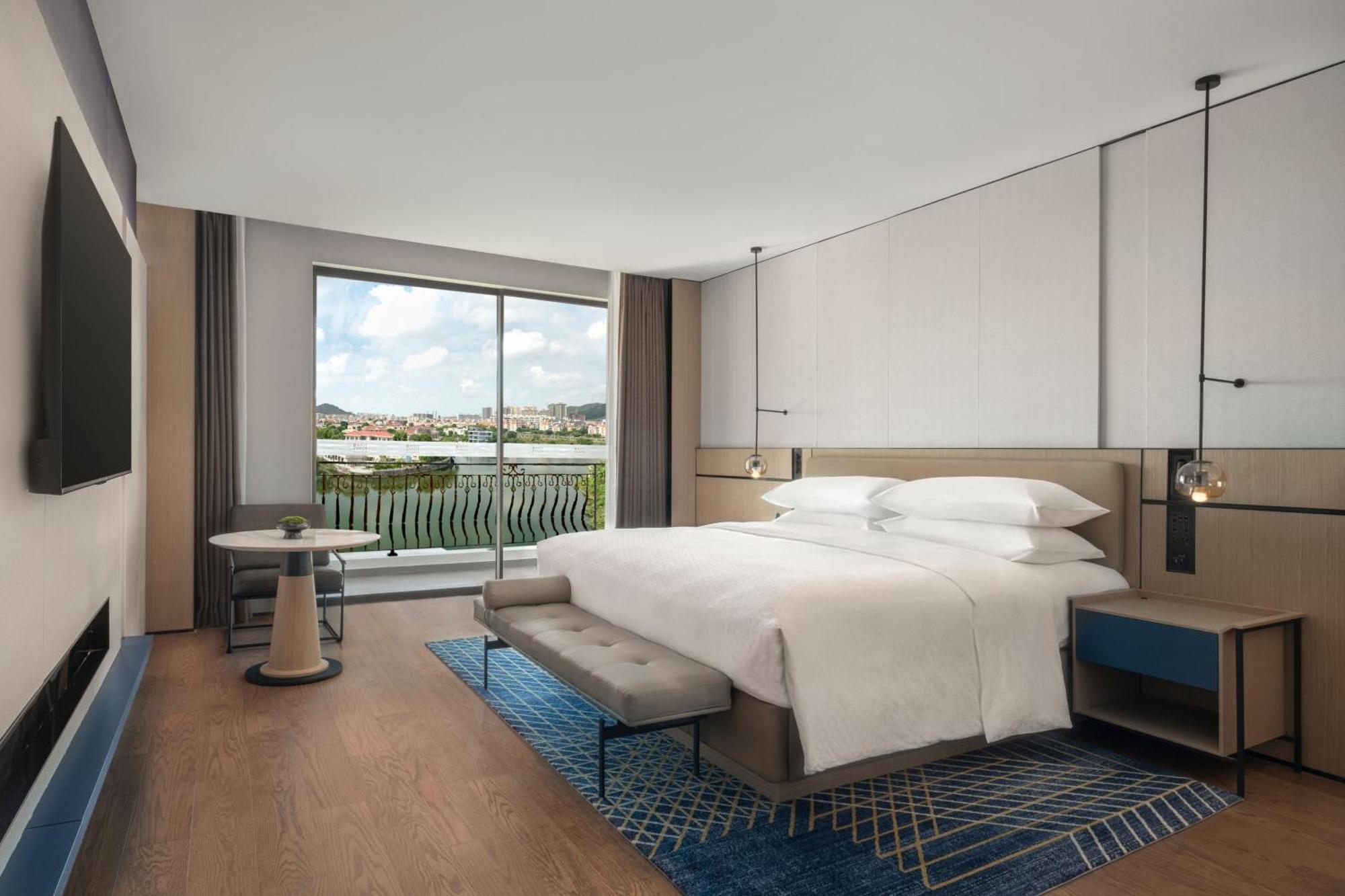 Four Points By Sheraton Yangjiang City Center Bagian luar foto