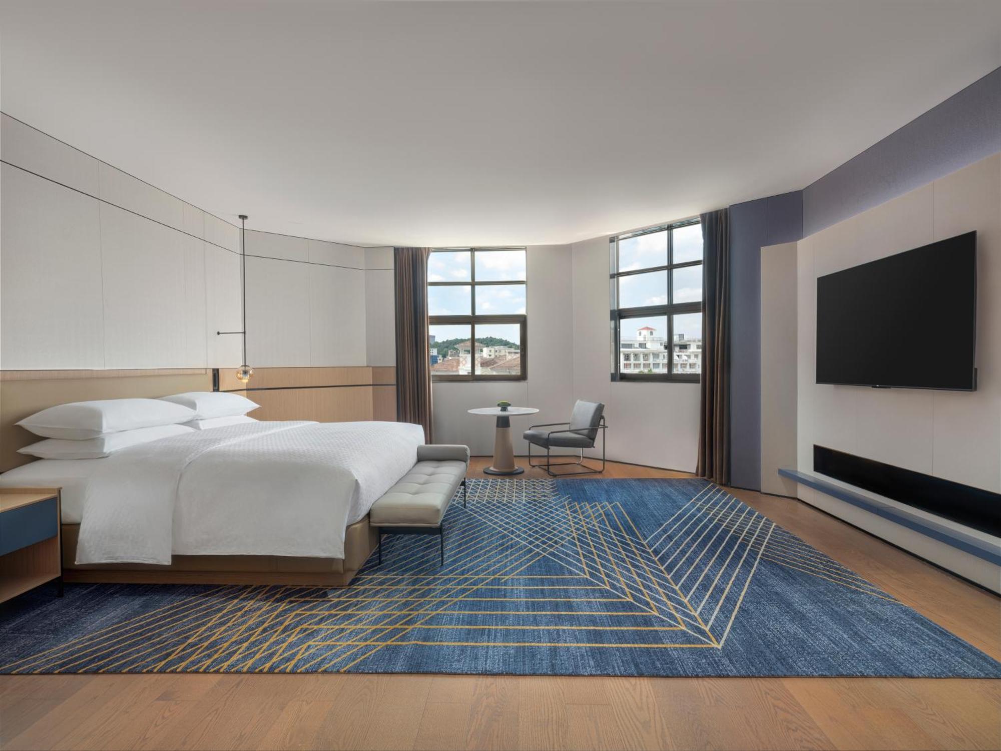 Four Points By Sheraton Yangjiang City Center Bagian luar foto