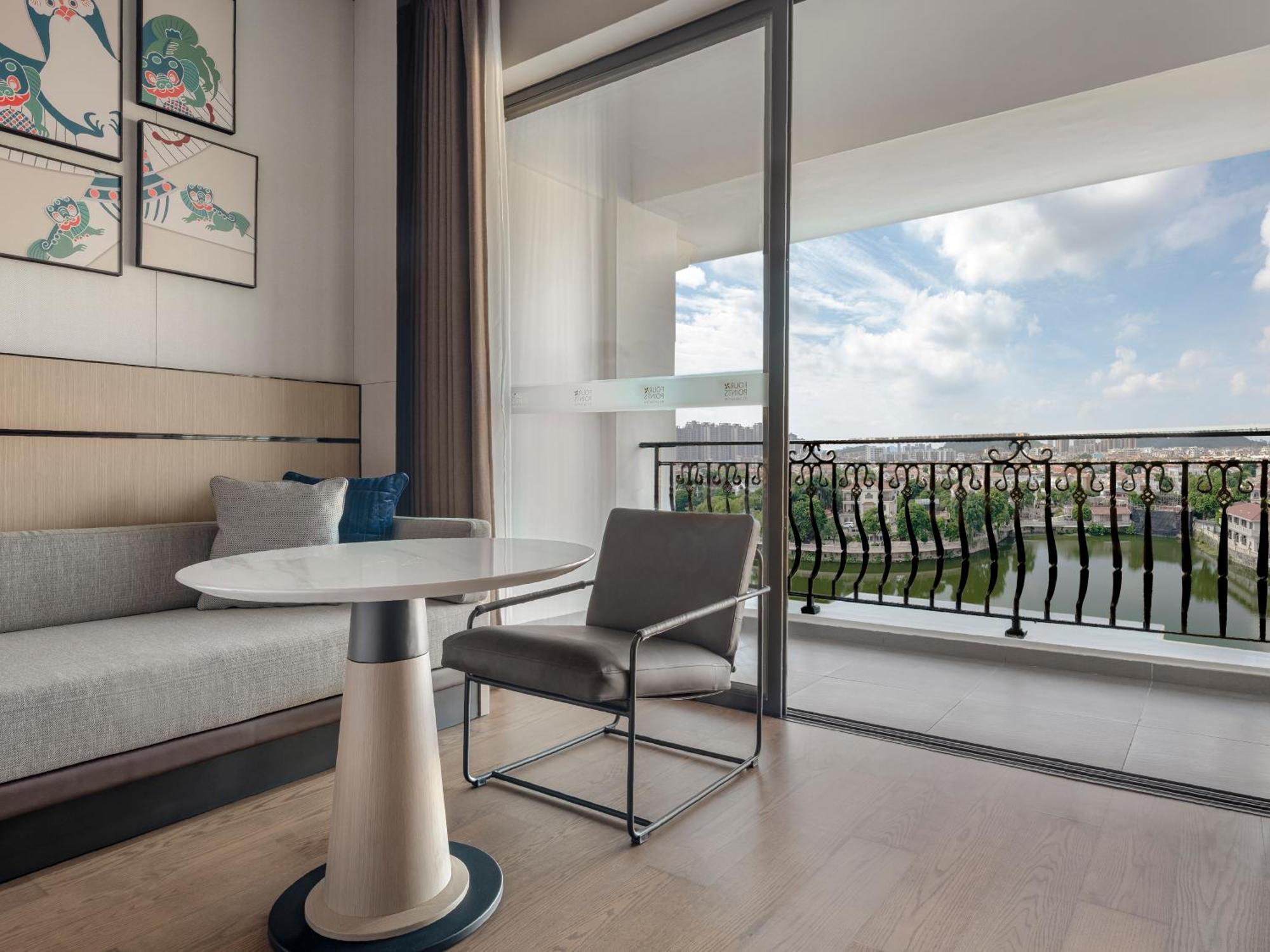 Four Points By Sheraton Yangjiang City Center Bagian luar foto