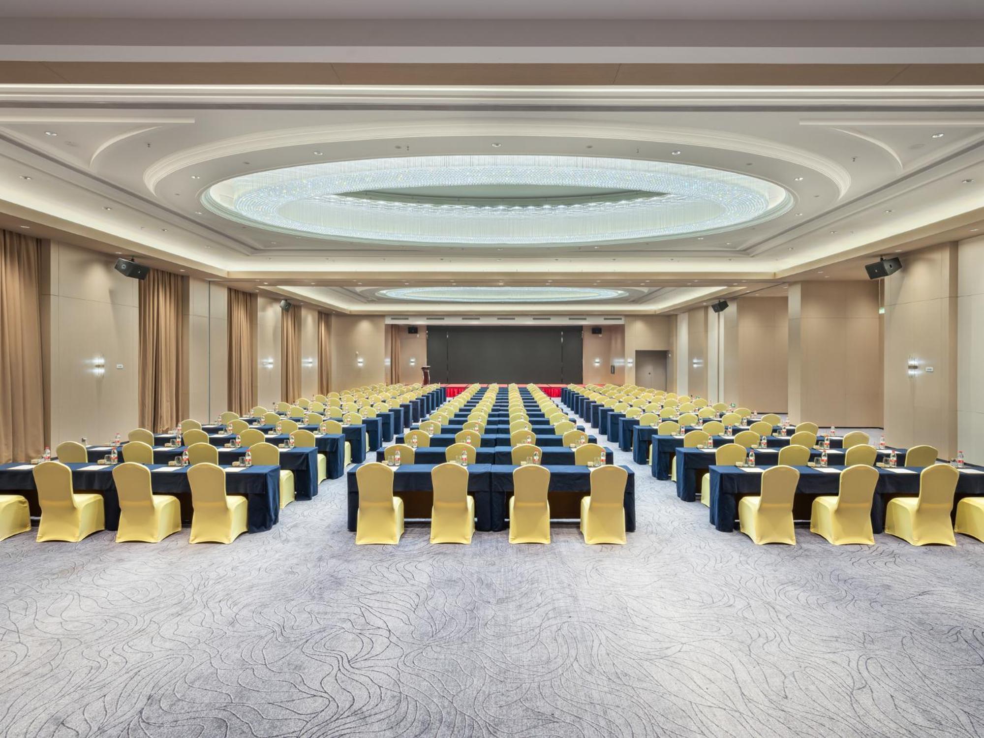 Four Points By Sheraton Yangjiang City Center Bagian luar foto