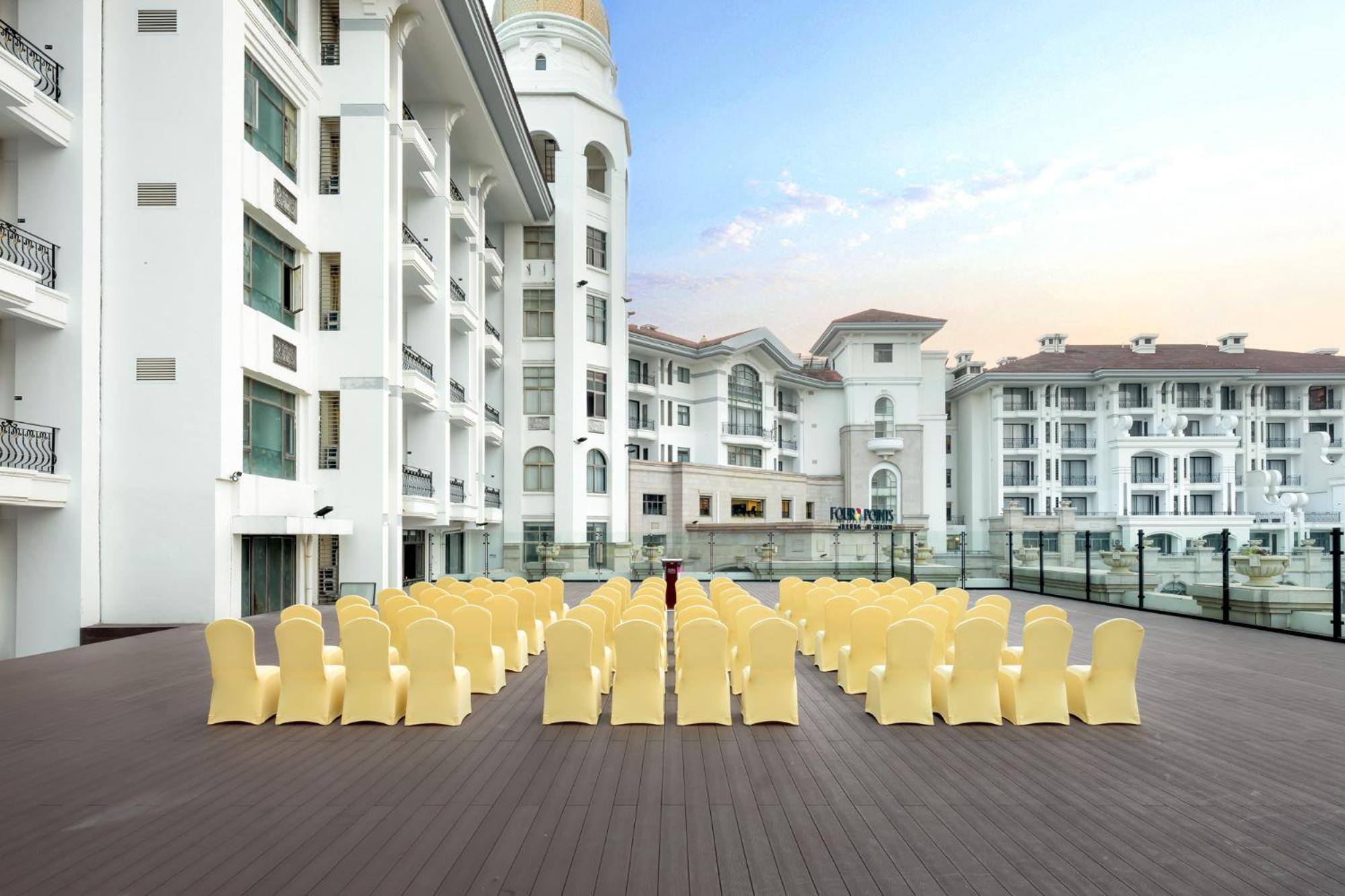 Four Points By Sheraton Yangjiang City Center Bagian luar foto