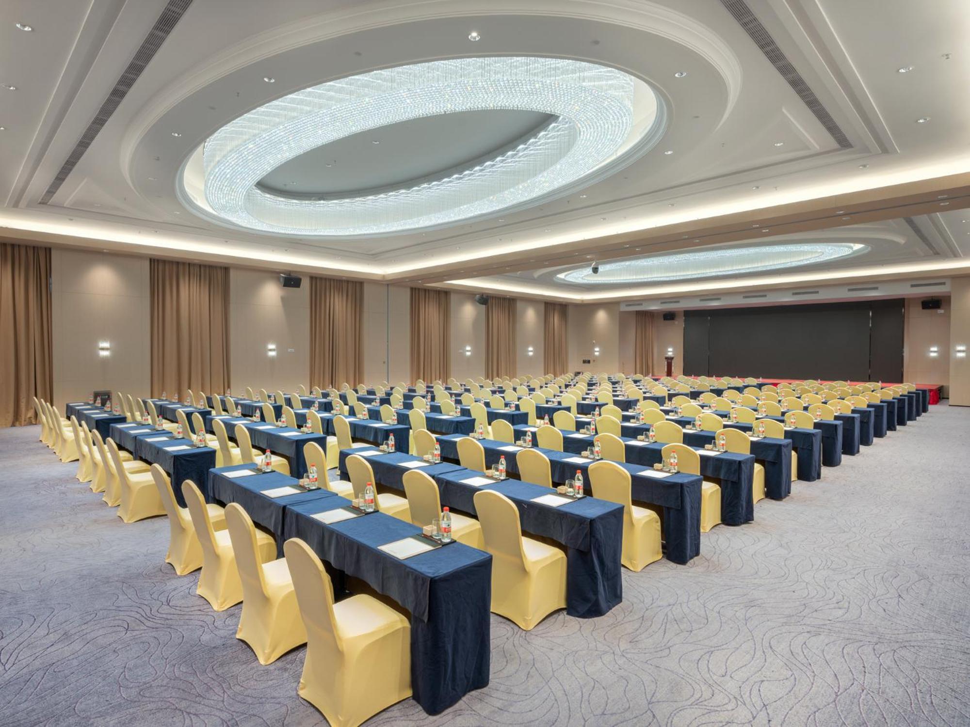 Four Points By Sheraton Yangjiang City Center Bagian luar foto